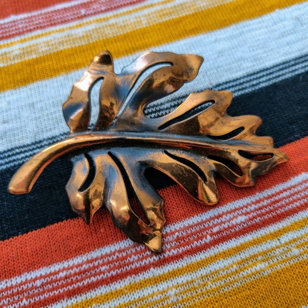 Vintage Copper Leaf Brooch Pin  1950 - 1960